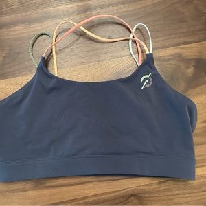 Peloton Cadent Bra VGUC XL